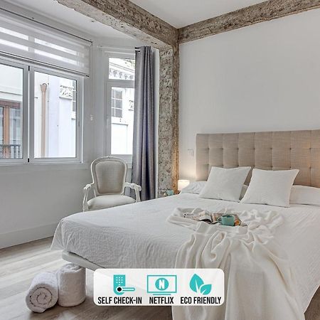 Central Square Deluxe Apartment А-Корунья Екстер'єр фото