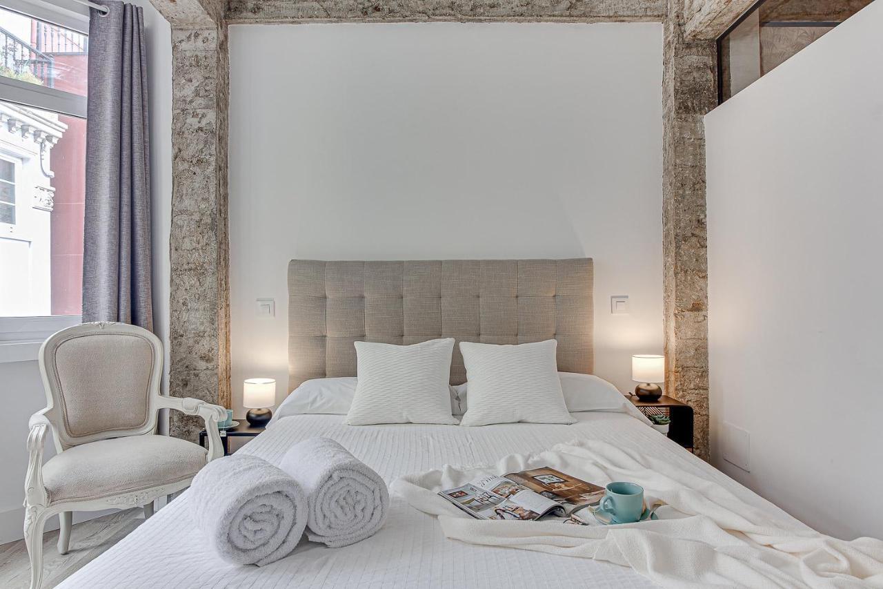 Central Square Deluxe Apartment А-Корунья Екстер'єр фото