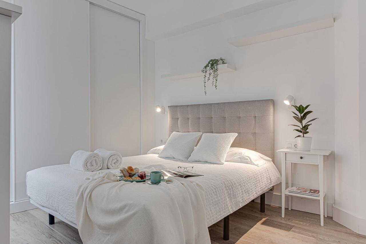 Central Square Deluxe Apartment А-Корунья Екстер'єр фото